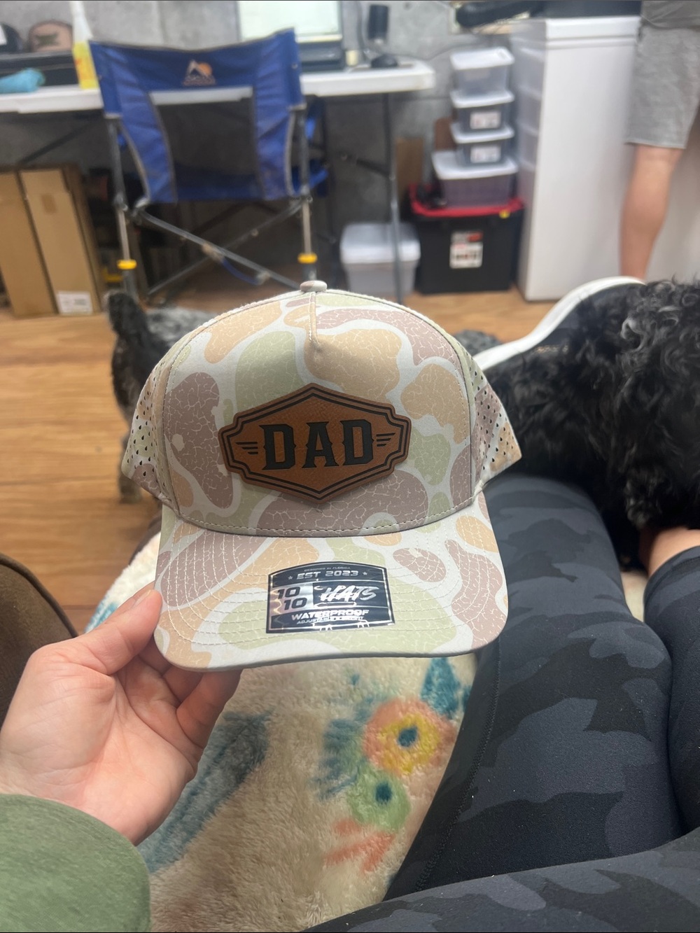 One sit fits all adjustable men’s hat
Brand new